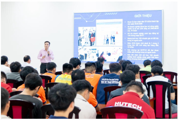 MỘT SỐ HÌNH ẢNH HOẠT ĐỘNG TIÊU BIỂU CỦA VIỆN KỸ THUẬT HUTECH NĂM HỌC 2023-2024 76
