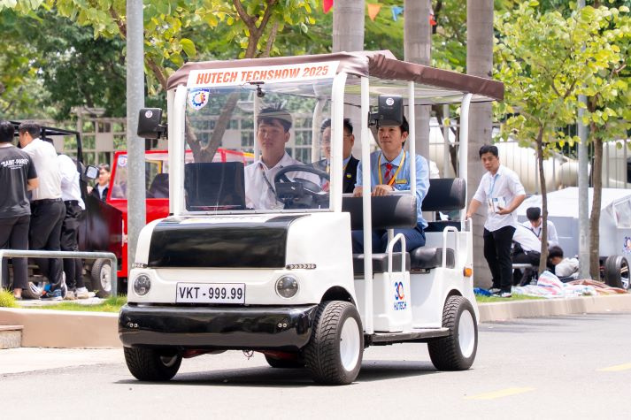 CÔNG NGHỆ Ô TÔ THÔNG MINH – NGÀNH HỌC CHO THẾ HỆ KỸ SƯ LÀM CHỦ XE ĐIỆN, AI VÀ TƯƠNG LAI DI CHUYỂN 290