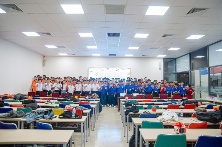 MỘT SỐ HÌNH ẢNH HOẠT ĐỘNG TIÊU BIỂU CỦA VIỆN KỸ THUẬT HUTECH NĂM HỌC 2024-2025 51
