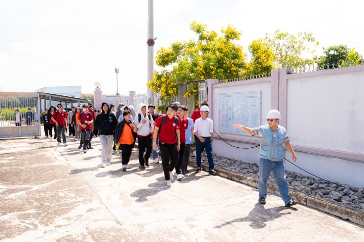 CHỌN KỸ THUẬT ĐIỆN HUTECH – ĐÓN ĐẦU KỶ NGUYÊN "ĐIỆN THÔNG MINH" 43