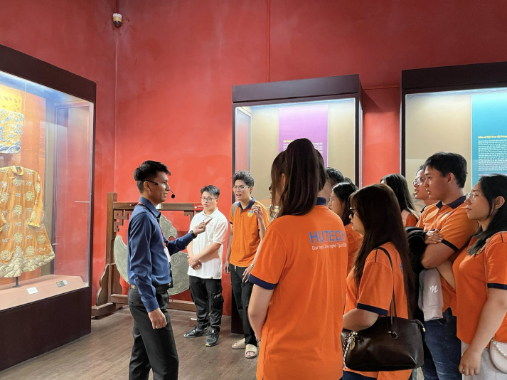 Hoạt động "Xuân Lịch sử" - Chiến dịch Xuân Tình nguyện VJIT 2026 15