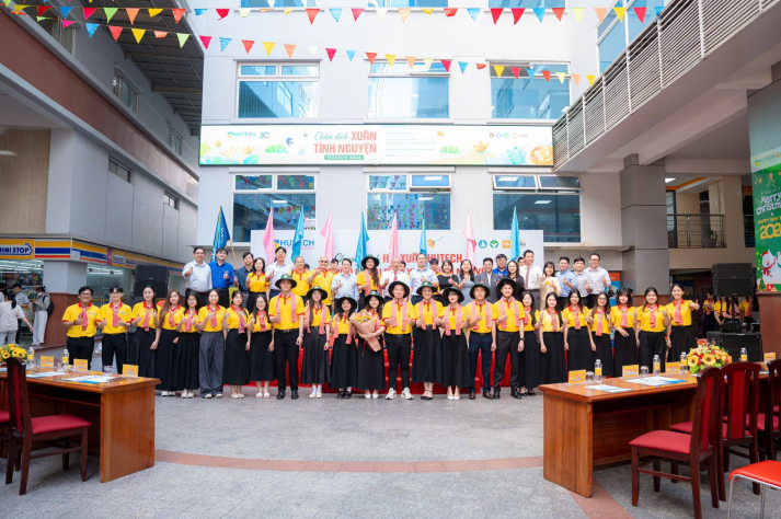 Lễ ra quân chiến dịch Xuân Tình nguyện và Hội Xuân Hutech 2026 8