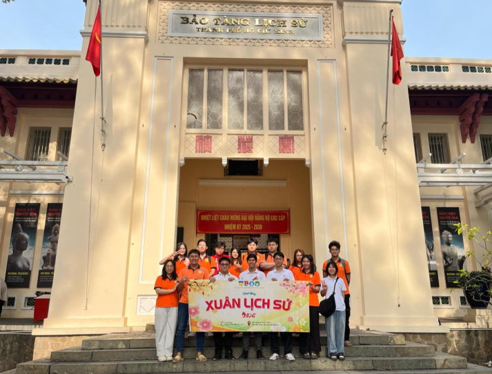 Hoạt động "Xuân Lịch sử" - Chiến dịch Xuân Tình nguyện VJIT 2026 13