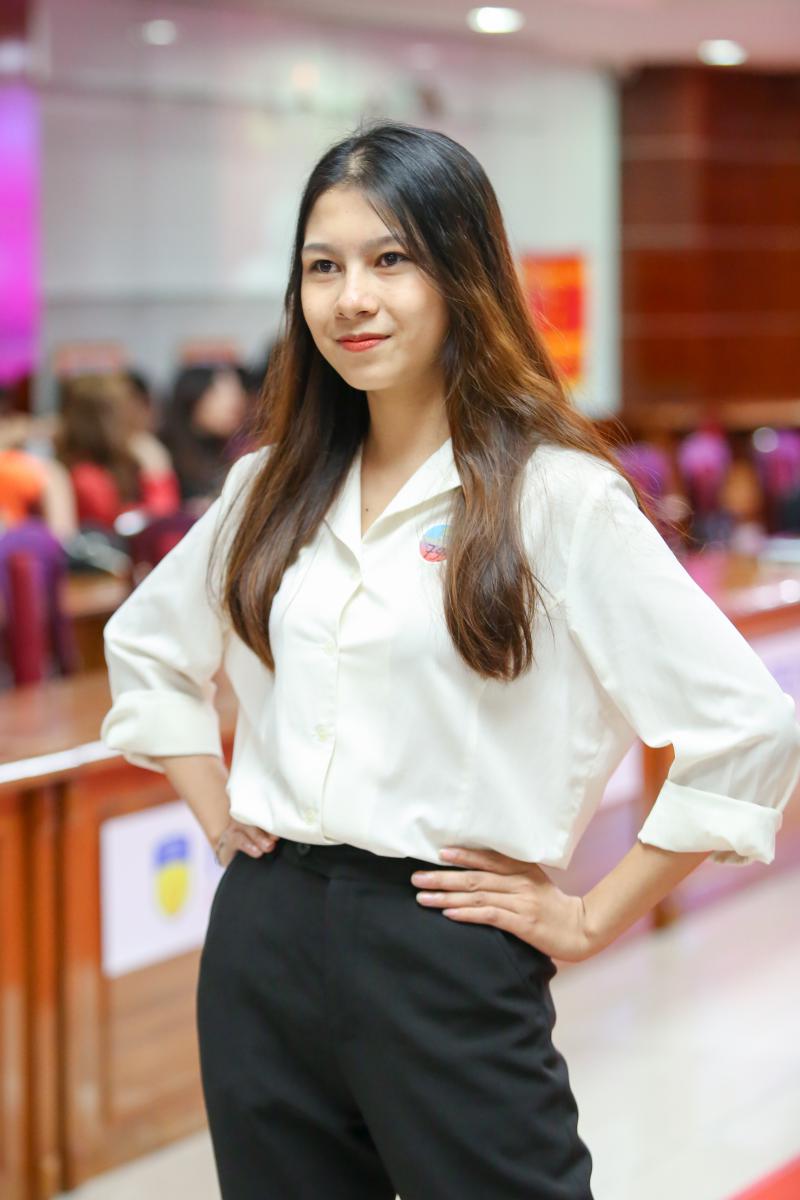 Thí sinh tham gia vòng Sơ khảo Miss HUTECH 2021 đợt 1 - ảnh 28