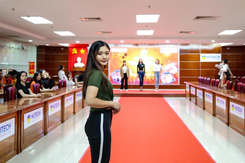 Thí sinh tham gia vòng Sơ khảo Miss HUTECH 2021 đợt 2 - ảnh 27