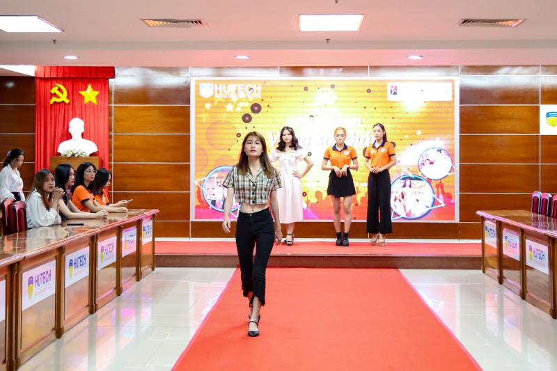 Thí sinh tham gia vòng Sơ khảo Miss HUTECH 2021 đợt 2 - ảnh 36