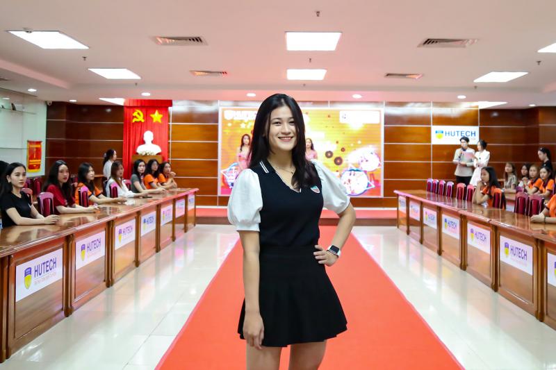 Thí sinh tham gia vòng Sơ khảo Miss HUTECH 2021 đợt 2 - ảnh 22