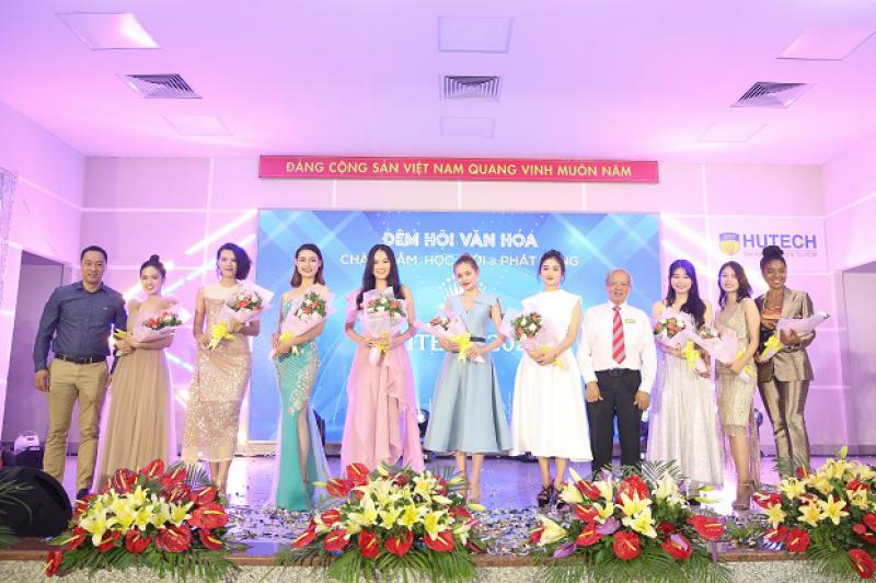 Người đẹp Miss HUTECH qua từng thời kỳ tham dự đêm phát động 
