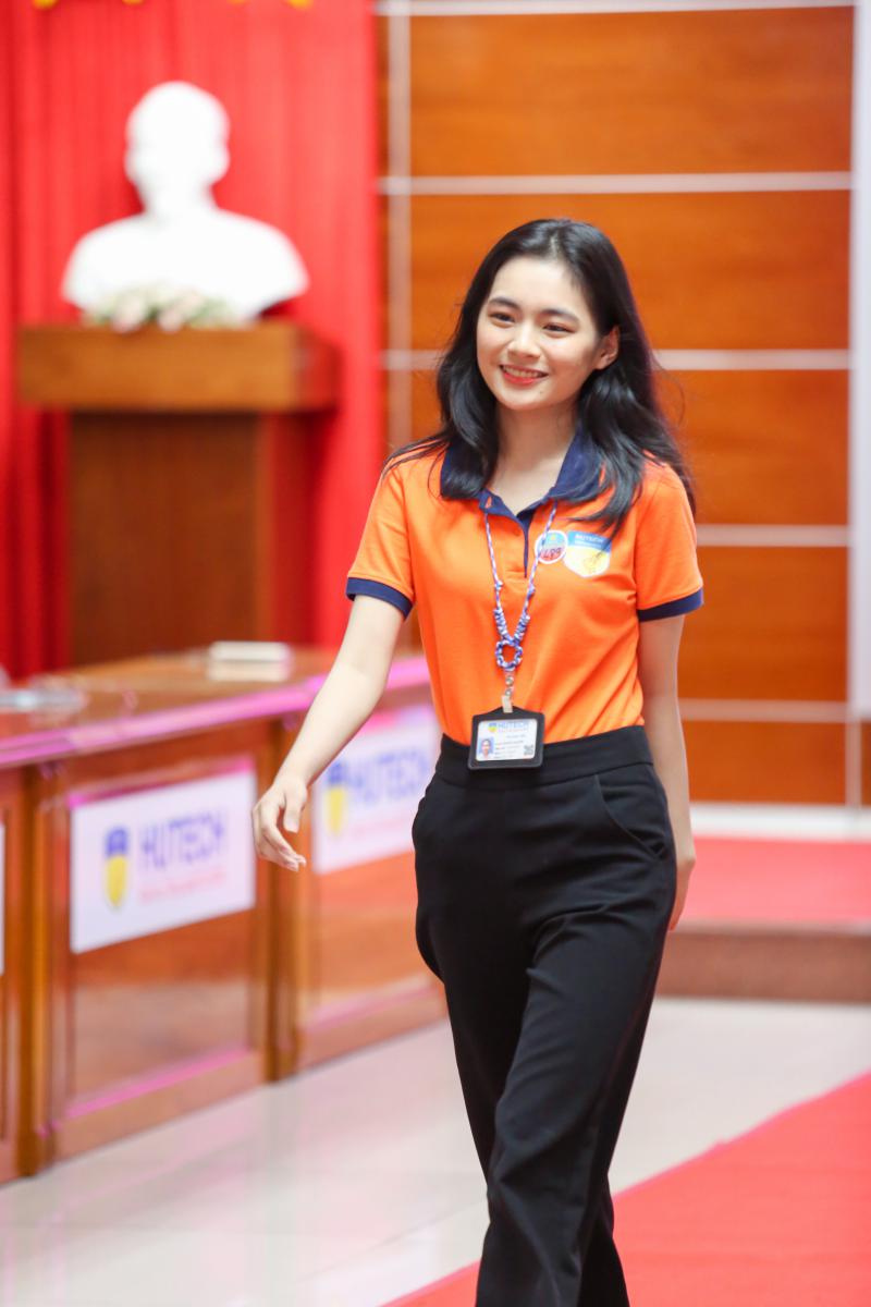 Thí sinh tham gia vòng Sơ khảo Miss HUTECH 2021 đợt 1 - ảnh 24