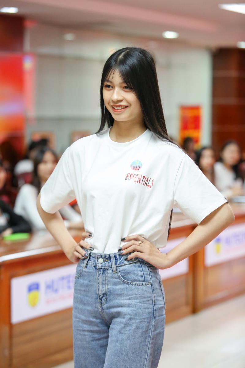 Thí sinh tham gia vòng Sơ khảo Miss HUTECH 2021 đợt 1 - ảnh 13