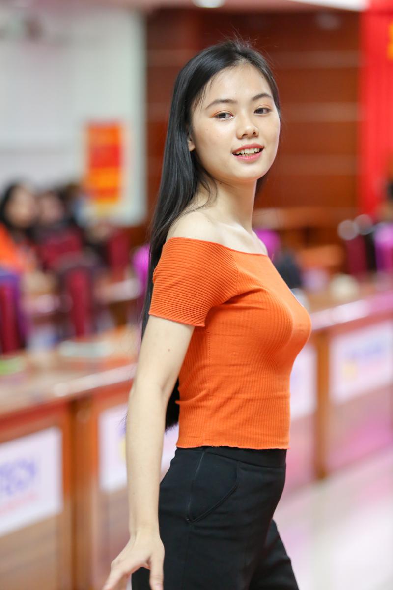 Thí sinh tham gia vòng Sơ khảo Miss HUTECH 2021 đợt 1 - ảnh 32