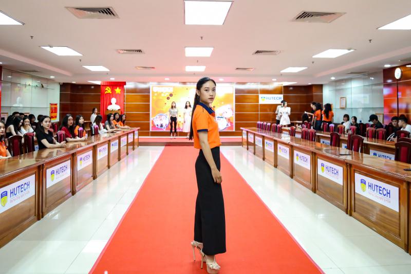 Thí sinh tham gia vòng Sơ khảo Miss HUTECH 2021 đợt 2 - ảnh 10
