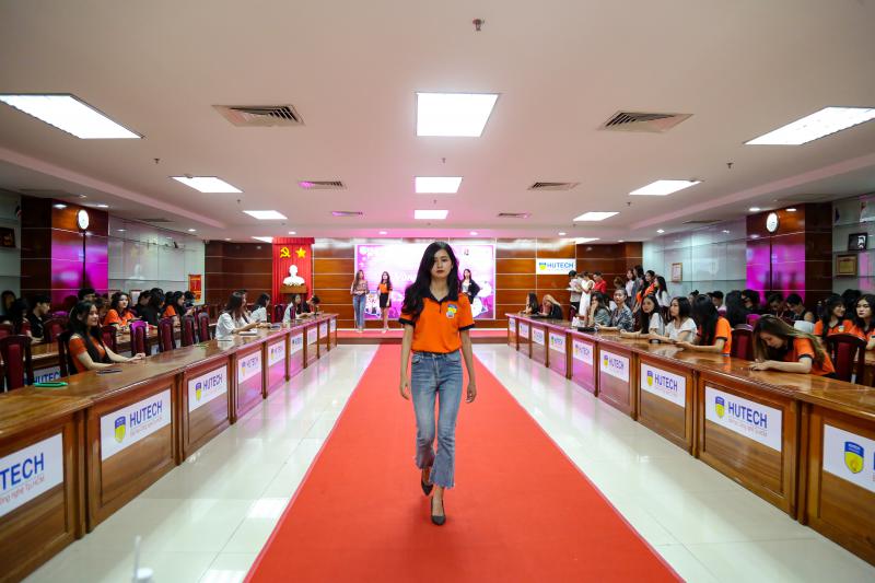 Thí sinh tham gia vòng Sơ khảo Miss HUTECH 2021 đợt 1 - ảnh 40