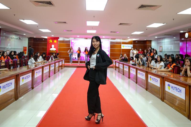 Thí sinh tham gia vòng Sơ khảo Miss HUTECH 2021 đợt 1 - ảnh 42