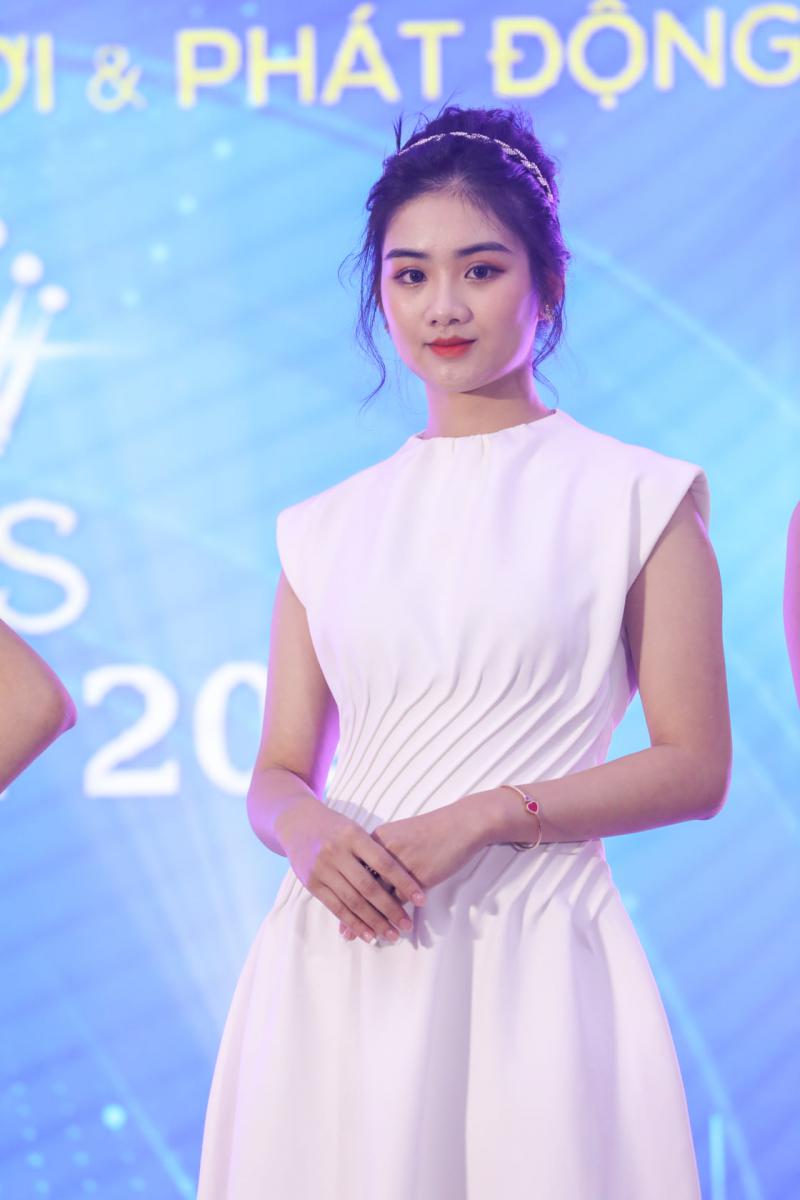 Người đẹp Miss HUTECH qua từng thời kỳ tham dự đêm phát động  - ảnh 15