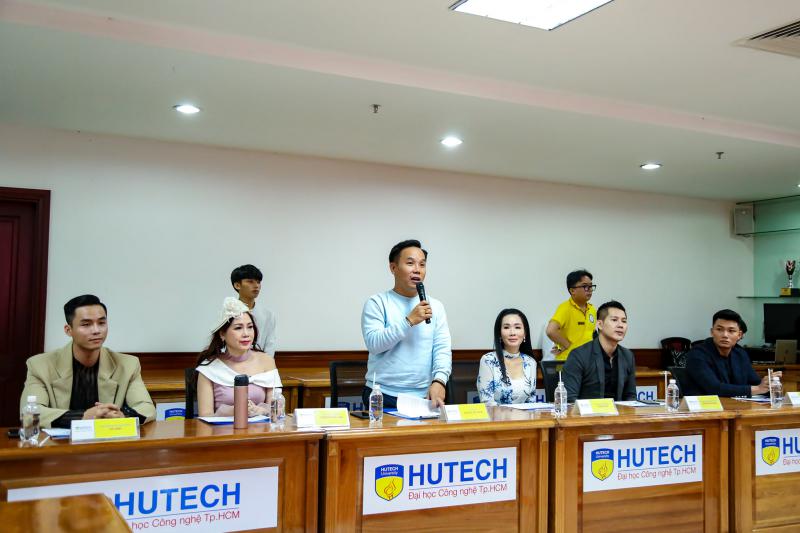 Ban giám khảo vòng Sơ khảo Miss HUTECH 2021 - ảnh 6