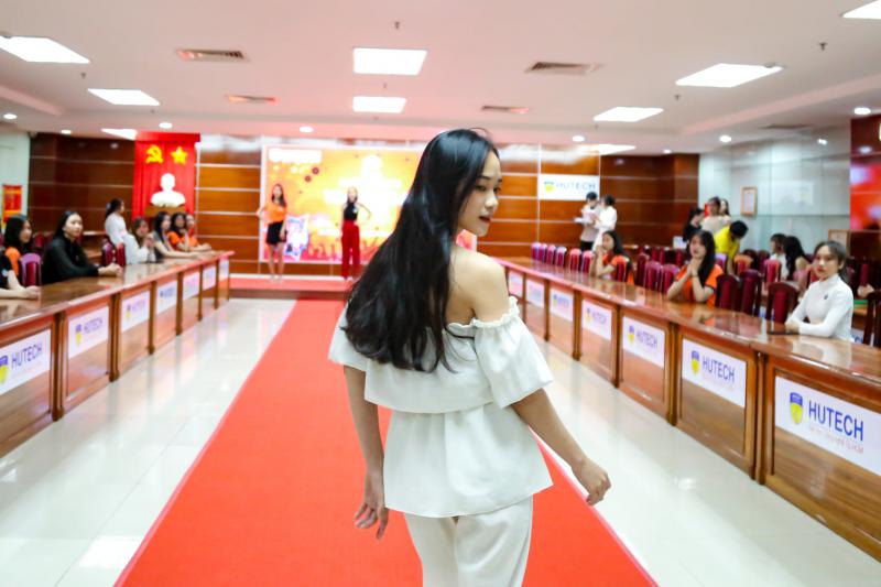 Thí sinh tham gia vòng Sơ khảo Miss HUTECH 2021 đợt 2 - ảnh 2