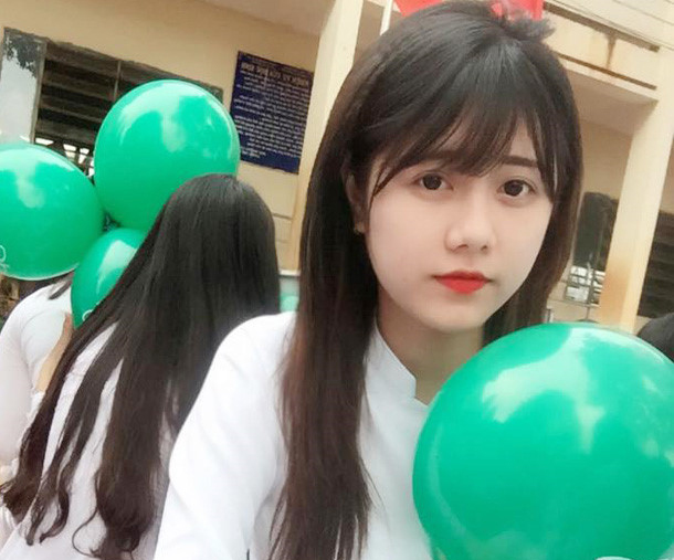 Á khôi ĐH Hutech là “thiên thần áo trắng” Bình Phước từng gây sốt