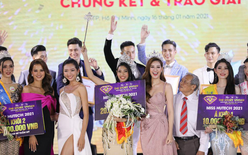 Dàn Hoa hậu, Á hậu đình đám hội ngộ tại Gala Chung kết Miss HUTECH 2021