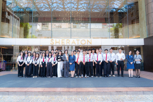 Sinh viên Du lịch - Nhà hàng - Khách sạn khám phá “hậu trường” vận hành khách sạn 5 sao Sheraton Saigon Grand Opera
