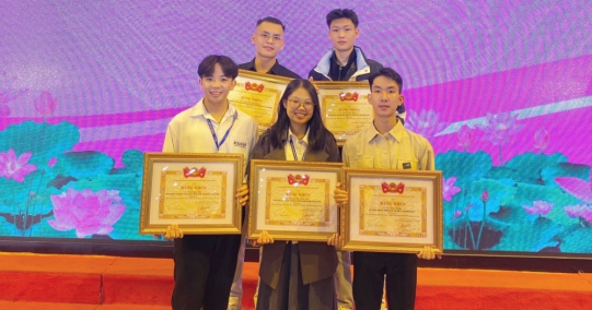 Sinh viên Vũ Đức Thịnh đạt Giải Tư Cuộc thi “Tuổi trẻ học tập và làm theo tư tưởng, đạo đức, phong cách Hồ Chí Minh”