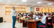 Sinh viên HUTECH mở rộng góc nhìn về chuyển đổi năng lượng sạch và phát triển bền vững