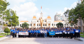 Tuổi trẻ HUTECH dâng hoa tưởng nhớ Bác, tiếp nối giá trị lịch sử và tinh thần cống hiến