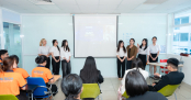 Pitching trước doanh nghiệp, sinh viên Quan hệ công chúng thử sức với bài toán truyền thông thực tế