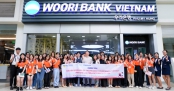 Sinh viên Khoa Hàn Quốc học tham quan thực tế tại Ngân hàng Woori