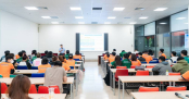 Sinh viên Viện Khoa học Ứng dụng tập huấn an toàn phòng thí nghiệm, chủ động phòng ngừa rủi ro