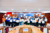 [Ảnh] Bế giảng lớp học Thủ ngữ: Khi những đôi tay biết nói kể câu chuyện của sự thấu hiểu