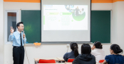 Sinh viên HUTECH rèn tư duy phản biện để giao tiếp thuyết phục hơn