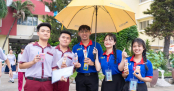 Tuổi trẻ HUTECH tiếp sức sĩ tử 2k8 trong ngày thi tốt nghiệp THPT 2026