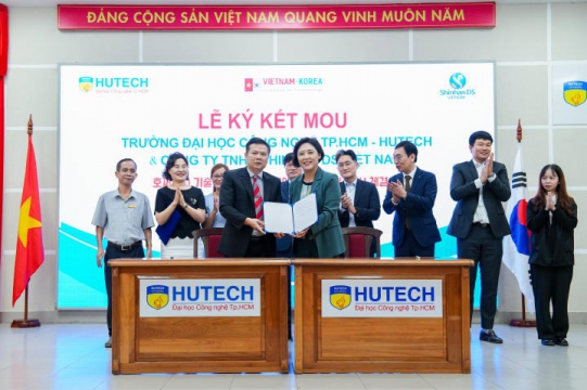 Vietnam - Korea Institute of Technology signed a cooperation agreement with Shinhan DS Vietnam