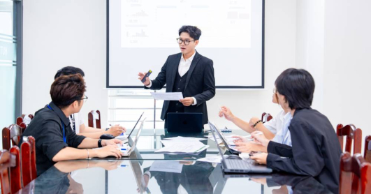 [Hướng nghiệp 2026] Thời đại mới - thị trường mới: Những cánh cửa nghề nghiệp mở rộng cho thế hệ làm Marketing