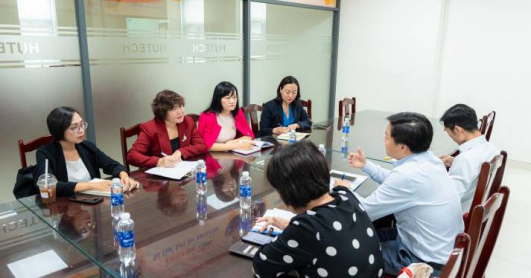 Kết nối tri thức - lan tỏa sáng tạo: HUTECH thúc đẩy hệ sinh thái đổi mới cùng Cộng đồng Design Thinking