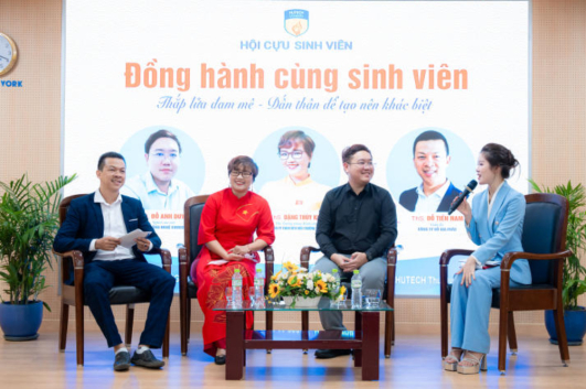 Cựu sinh viên truyền lửa đam mê, khơi dậy bản lĩnh cho sinh viên Viện Khoa học Ứng dụng