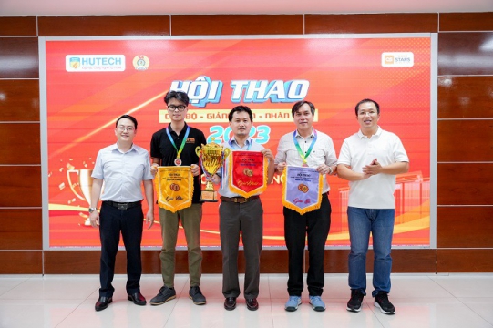 [Staff - Lecturers - Staff workshop HUTECH Conference 2023] Unveiled as the champion of Chess and Chinese Chess