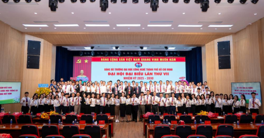 Đại hội Đại biểu Đảng bộ HUTECH lần VII: Khởi đầu vững vàng cho nhiệm kỳ 2025-2030