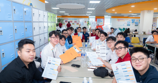 Bắt nhịp tuyển dụng từ giảng đường, sinh viên Công nghệ ô tô sẵn sàng thực chiến