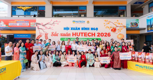 Sắc xuân HUTECH 2026: Gìn giữ sắc xuân truyền thống, lan tỏa tinh thần gắn kết