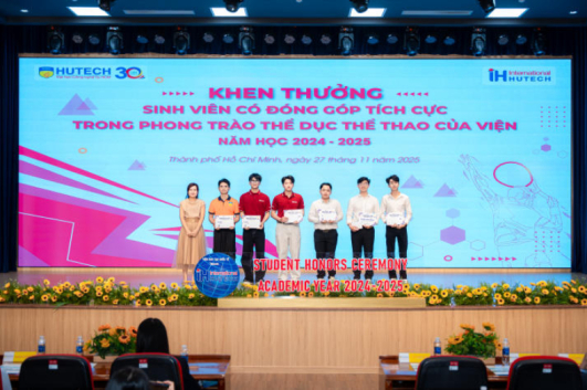 Viện Đào tạo Quốc tế ghi dấu những nỗ lực đáng tự hào tại Lễ tổng kết năm học 2024-2025