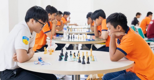 [HUTECH Games 2024] Lộ diện các nhà vô địch môn cờ vua, cờ tướng, cầu lông đơn nam và đơn nữ