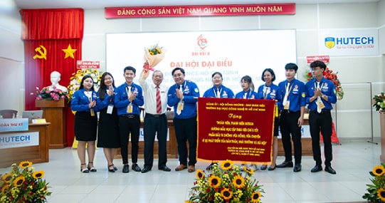 Đại hội Đại biểu Đoàn TNCS Hồ Chí Minh HUTECH nhiệm kỳ X thành công rực rỡ
