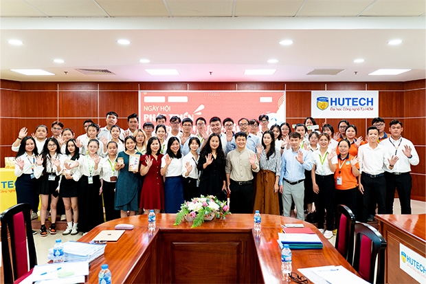 Sinh viên Công nghệ thực phẩm HUTECH sáng tạo tại Ngày hội “Phát triển sản phẩm thực phẩm”