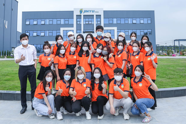 Sinh viên khoa Trung Quốc học HUTECH tham quan thực tế tại Cty Jinyu Tire